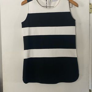 New York & Company Sleeveless Stretch Fitted Tunic